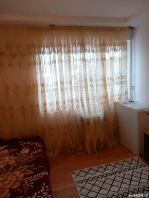 de vanzare camera de camin cu baie 