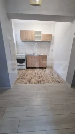 Apartament de vanzare, cu 2 camere, zona Micro 14  - imagine 3