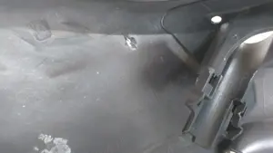 Bara fata BMW seria 3 GT - imagine 5