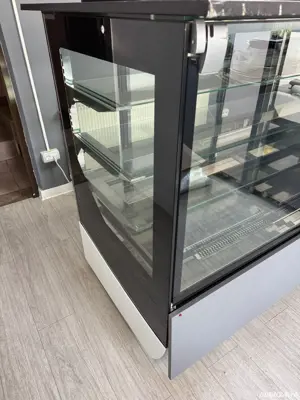 vitrine frigorifice pentru cofetărie - imagine 4