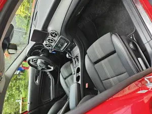 Mercedes-Benz Gla  - imagine 9