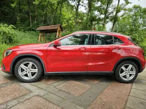 Mercedes-Benz Gla  - imagine 7