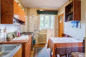 Apartament cu potential, ideal pentru renovare – bloc din 1992 - imagine 3