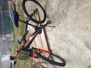 Vând bicicletă copii 