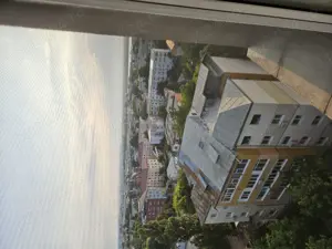 Vând apartament 3 camere