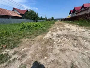 Teren Intravilan, 2900 mp, 2 fronturi, zona Motel Gilau! - imagine 4