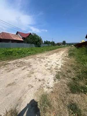 Teren Intravilan, 2900 mp, 2 fronturi, zona Motel Gilau! - imagine 2