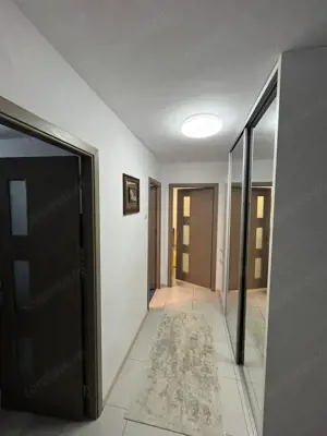 Apartament 3 camere semidecomandat City Mall - imagine 5 Apartament 3 camere semidecomandat City Mall - imagine 5