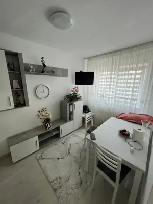 Apartament 3 camere semidecomandat City Mall - imagine 3 Apartament 3 camere semidecomandat City Mall - imagine 3