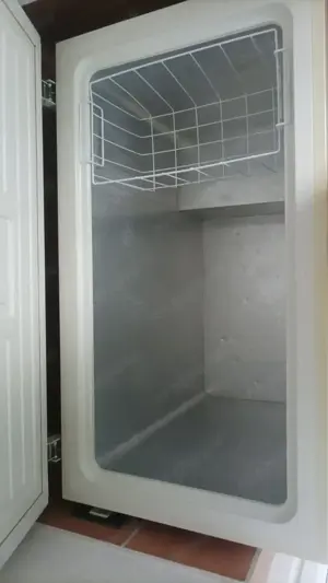 De vânzare ladă frigorifică Heinner - imagine 3