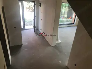 Duplex 4 camere, 120 mp utili,teren liber intre 50 si 150 mp. Zona foarte buna de case! - imagine 9