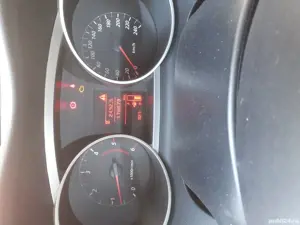 Mitsubishi Outlander - imagine 3