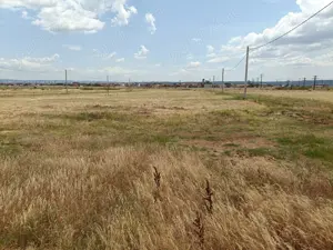 Terenuri intravilane cu utilitati - ideal investitie - imagine 3