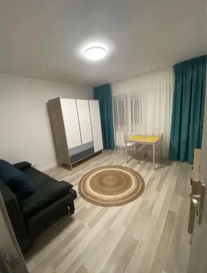 Inchiriez garsoniera pe strada Liliacului