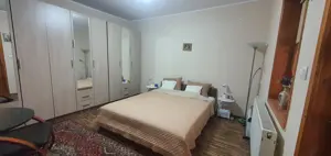 Vând casă - 5 camere- din 2012 - imagine 4