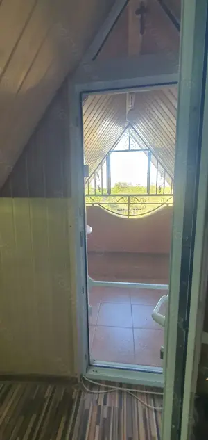 Vând casă - 5 camere- din 2012 - imagine 13