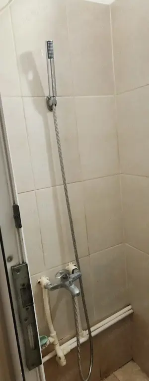 Vand garsoniera sect 4 36.000 Euro - imagine 7 Vand garsoniera sect 4 36.000 Euro - imagine 7