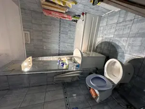   DE VÂNZARE : Apartament 4 camere , zona Gării - Vaslui - imagine 6