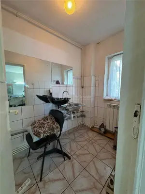 Spatiu de inchiriat - Miorita - Parter - imagine 7