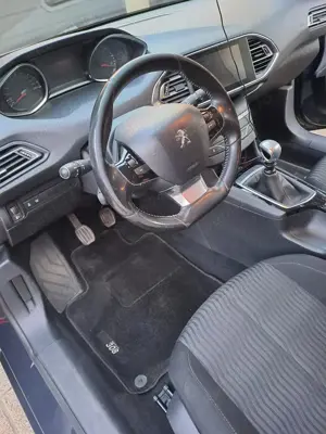 Peugeot 308 II 1.6 e-HDi 115HP FAP Allure - imagine 7