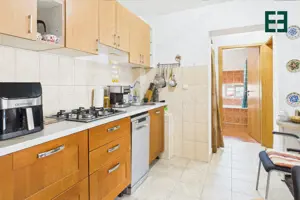 Apartament cu 2 camere etaj 2 și 2 locuri parcare - Timișoara - imagine 9