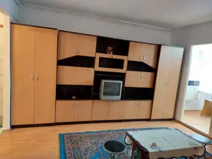 Inchiriez garsonieră