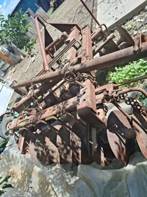 Vanzare utilaje agricole(disc)