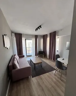 Mamaia Central apartament 2 camere decomandat, vedere la mare - imagine 2