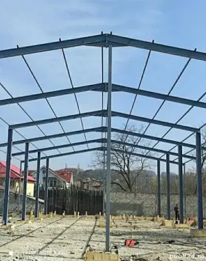 vând hală metalică la preț de producător