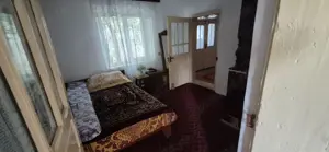 Casa cu spatiu comercial si livada de vanzare - Crangu - Teleorman - imagine 9