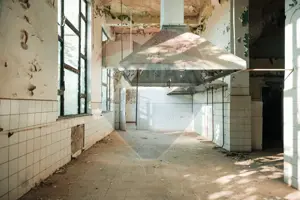 Spațiu industrial de 1,970 - imagine 13