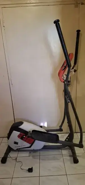 Bicicletă fitness eliptica Body Sculpture BE - 1720 - imagine 2