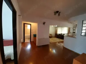 Apart. 4 camere - ultracentral !!