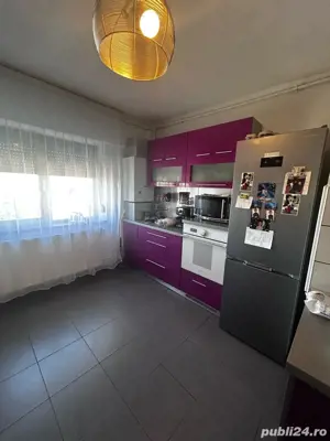 Apartament de vânzare   zonă semicentrală - imagine 2