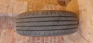 Vand 4 anvelope de vara Bridgestone 225/65 R17 102 V
