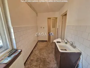 Apartament 2 camere, situat în Târgu Jiu, Str. Zambilelor - imagine 8