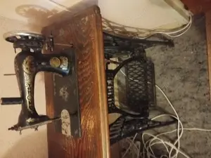 Mașina Singer 1870 - imagine 2