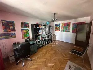 Vand 4 camere Decomandat zona Micro 4 Govandari