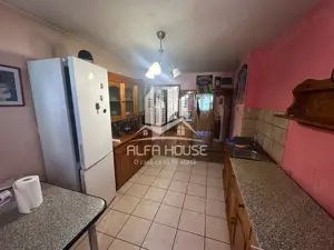 Vand 4 camere Decomandat zona Micro 4 Govandari  - imagine 8