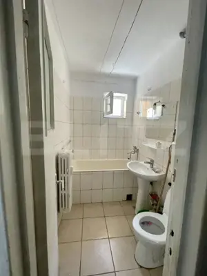 Apartament 2 Camere - Etaj 1 - Zonă Centrală - imagine 3