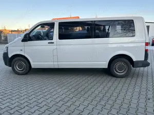 Vw Transporter T5 8+1locuri - imagine 4