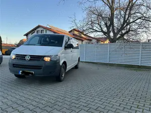 Vw Transporter T5 8+1locuri - imagine 2