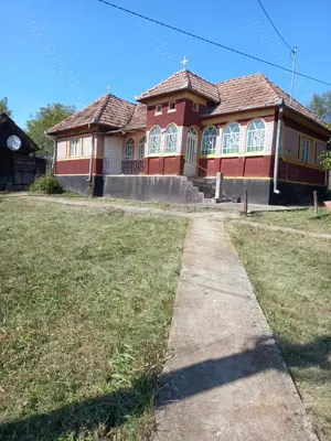 Vand casă cu teren intravilan  - imagine 2 Vand casă cu teren intravilan  - imagine 2