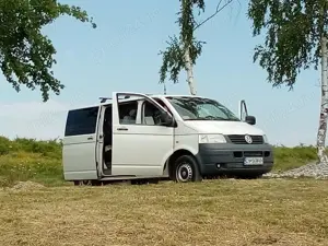 VW T5 2006  8+1