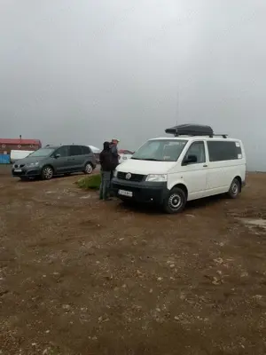 VW T5 2006  8+1 - imagine 7 VW T5 2006  8+1 - imagine 7