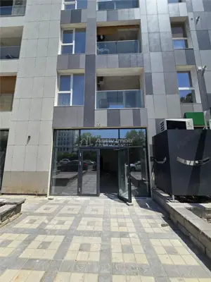 Spatiu comercial 83 mp - Eroii Revolutiei - Metropolitan Viilor