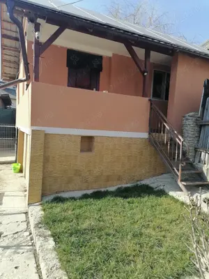 Vând casa fieni - imagine 5