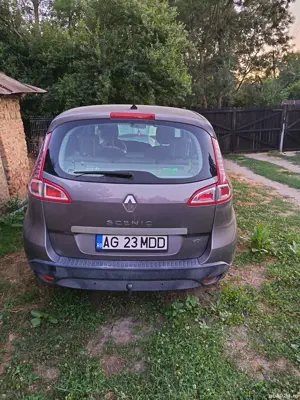 Renault scenic 2011.    - imagine 4