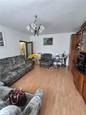 3 camere Colentina - Doamna Ghica - hol H, bloc 1990