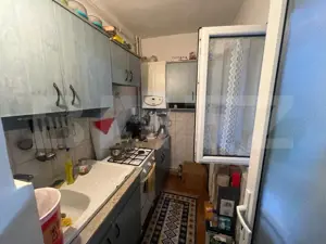 Garsoniera de vanzare, 28 mp, zona Dragos Voda - imagine 4